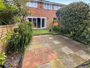 Exterior - 3 bedroom accommodation in Sellindge, near Ashford (Sellindge, near Ashford)