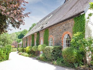 Exterior - Tuckenhay, Vat House Cottage- FJF (Bow Creek, between Dartmouth and Totnes)