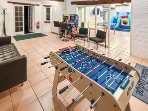 Games room - Bluebell Bungalow - UK50568 (Little Dunham, near Kings Lynn)