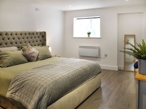 Free WiFi - The Ivy Bungalow - UK50570 (Little Dunham, near Kings Lynn)