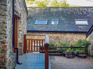 Terrace/patio - 1 bedroom accommodation in Tuckenhay (Tuckenhay)
