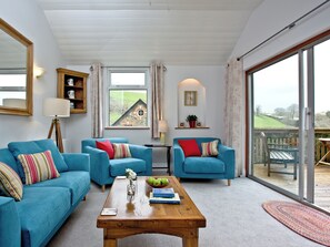 TV - Tuckenhay, Millers Thumb - HHV (Bow Creek, between Dartmouth and Totnes)