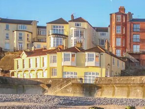 Exterior - 2 bedroom accommodation in Cromer (Cromer)