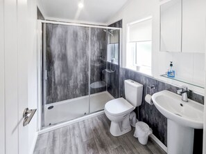 Towels - Cherry Blossom 48 - UK50712 (Fitling, near Burton Pidsea)