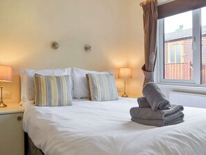 Free WiFi - Bowness Lodge 12 Fellside (Windmere)