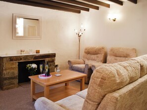 Interior - 3 bedroom accommodation in Liskeard (Liskeard)
