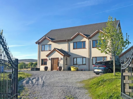 Exterior. 1 bedroom accommodation in Rhosammon, Ammanford