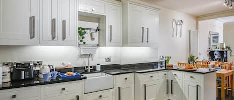 Dishwasher, highchair