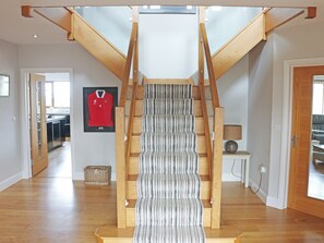 Interior - 5 bedroom accommodation in Llangrannog (Llangrannog)