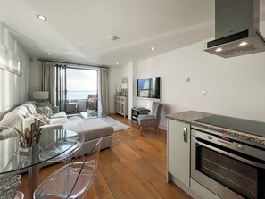 Interior - 2 bedroom accommodation in Braunton & Saunton (Braunton & Saunton)