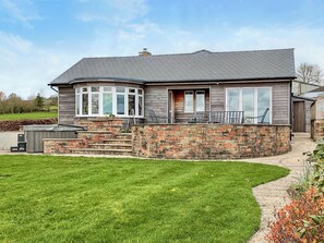 Exterior - 3 bedroom accommodation in Winsham, near Chard (Winsham, near Chard)
