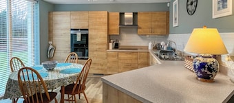 Northbeach Apartment B