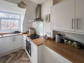 Private kitchen - Coastal Charm - UK47849 (Paignton)