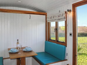 Dining - Bea's Shepherds Hut - UK51295 (Llanfaethlu Nr Church Bay)