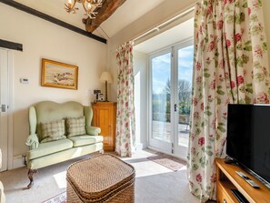 TV - The Smithy - UK49535 (Troutsdale near Scarborough)