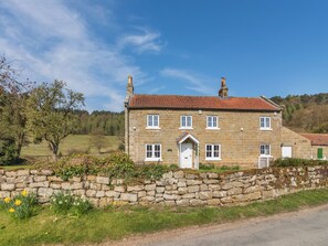 Exterior - Manor House Farm - UK49536 (Troutsdale near Scarborough)
