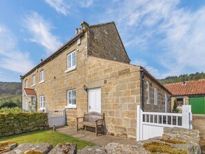 Exterior - Manor House Farm Cottage - UK49537 (Troutsdale near Scarborough)
