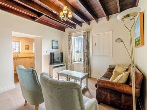 TV - Manor House Farm Cottage - UK49537 (Troutsdale near Scarborough)