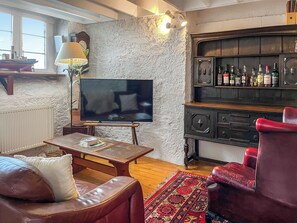 TV - 2 bedroom accommodation in Montrose (Montrose)