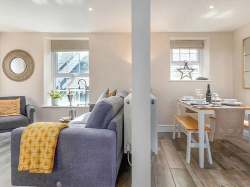 2 bedroom accommodation in Aberdyfi, near Aberdovey