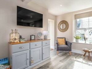 Interior - 2 bedroom accommodation in Aberdyfi, near Aberdovey (Aberdyfi, near Aberdovey)