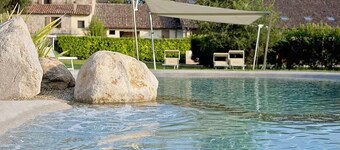 Villa Nobilea: A welcoming three-story property within a medieval castle surrounded by the greenery, with Free WI-FI.