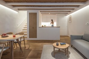 Living area - NESEA BOUTIQUE APARTMENTS - KEMO (Idra)