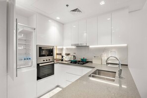 Private kitchen - FIRST CLASS | 2BR | Trendy Luxe | Private Pool (Arjan)