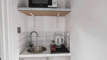 Comfort Studio | Private kitchenette