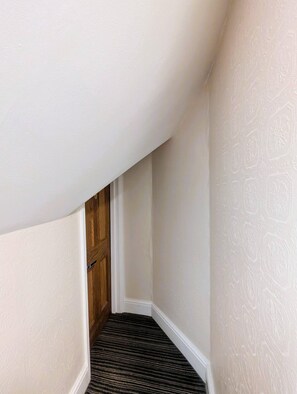 Comfort kamer, 1 twee- of 2 eenpersoonsbedden, uitzicht op park | Interieur