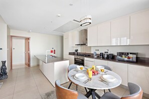 Private kitchen - FIRST CLASS | 2BR | Exquisite Marina Views (Marina)