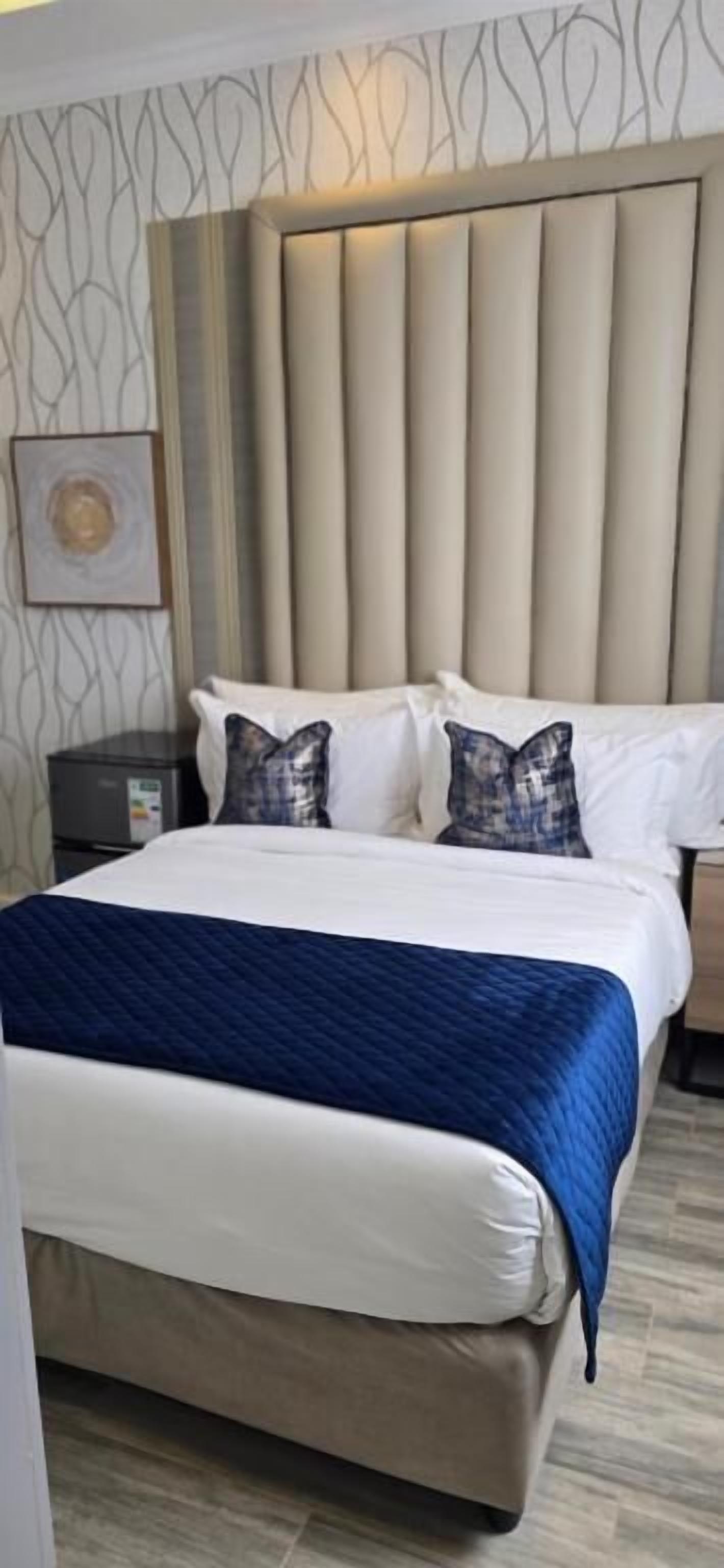 Luxury Apartment, 3 Bedrooms, Mobility Accessible, Private Pool | In-room safe, blackout drapes, iron/ironing board, free WiFi