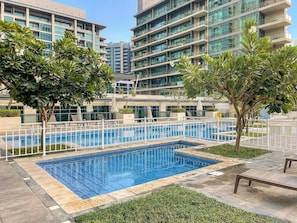 Pool - FIRST CLASS | 1BR | Walk to Marina Mall & Metro (Marina)