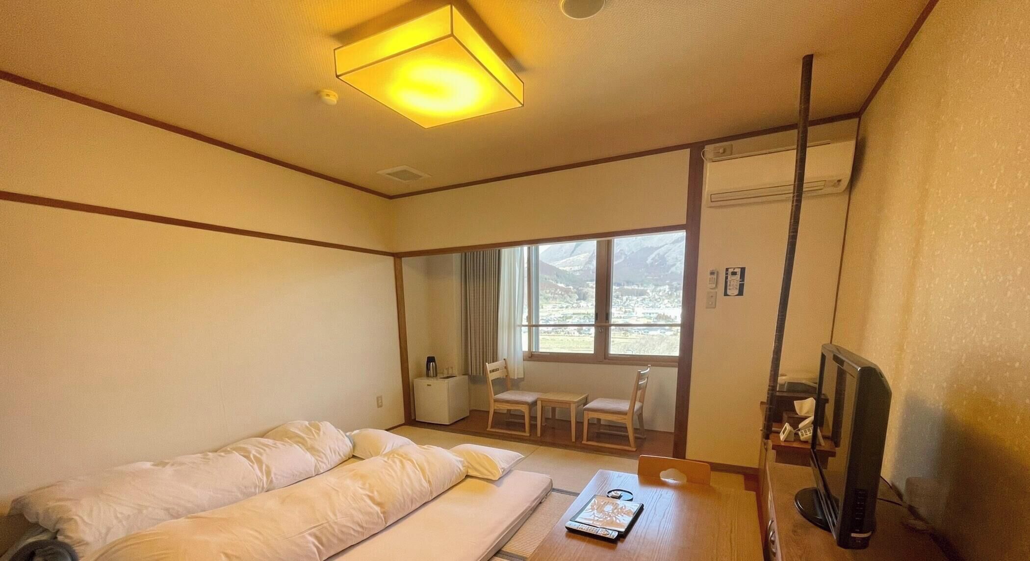 Camera in stile giapponese, vista montagna | Wi-Fi gratuito