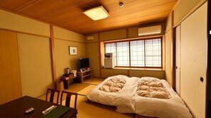 Kamar bergaya Jepang, Bebas Asap Rokok, gedung tambahan (Open-Air Bath, Tsurezure) | Wi-Fi gratis