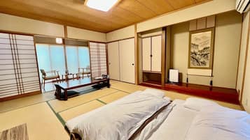 Quarto em estilo japonês, para não fumantes, em edifício anexo (Open-Air Bath, Mikazuki, Mangetsu) | Wi-Fi de cortesia