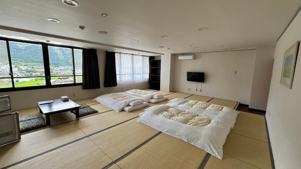 Main Building, Non Smoking - Large Japanese-Style Family Room with Shared Toilet and Bath | Free WiFi