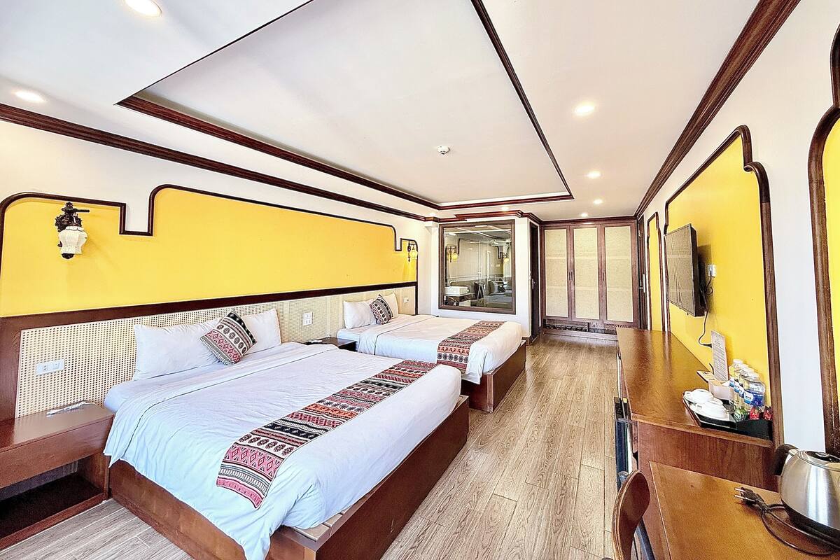 Familienzimmer, Balkon, Bergblick | Schreibtisch, Verdunkelungsvorhänge, schallisolierte Zimmer