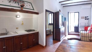 Appartement, uitzicht op bergen | Interieur