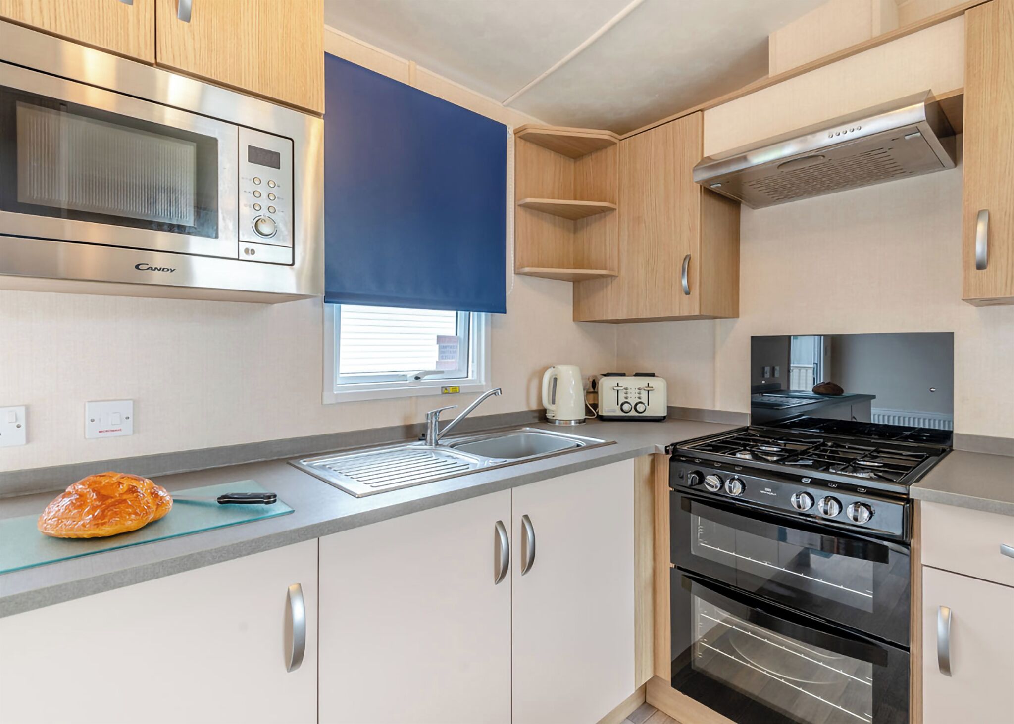 Fridge, oven, stovetop, toaster