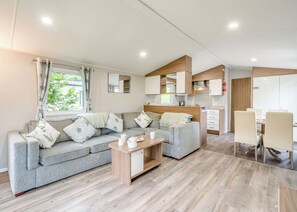 Living area - Gold Premium Caravan, parking, ensuite & decking 8 (Skegness)