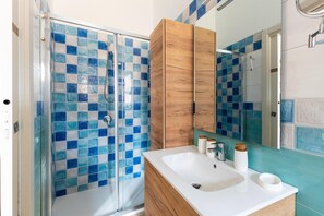 Doccia, bidet