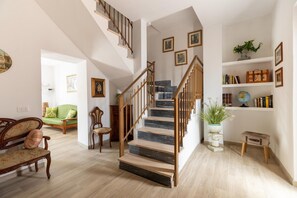 Interior - Villa with garden and air conditioning (La Muddizza SS)