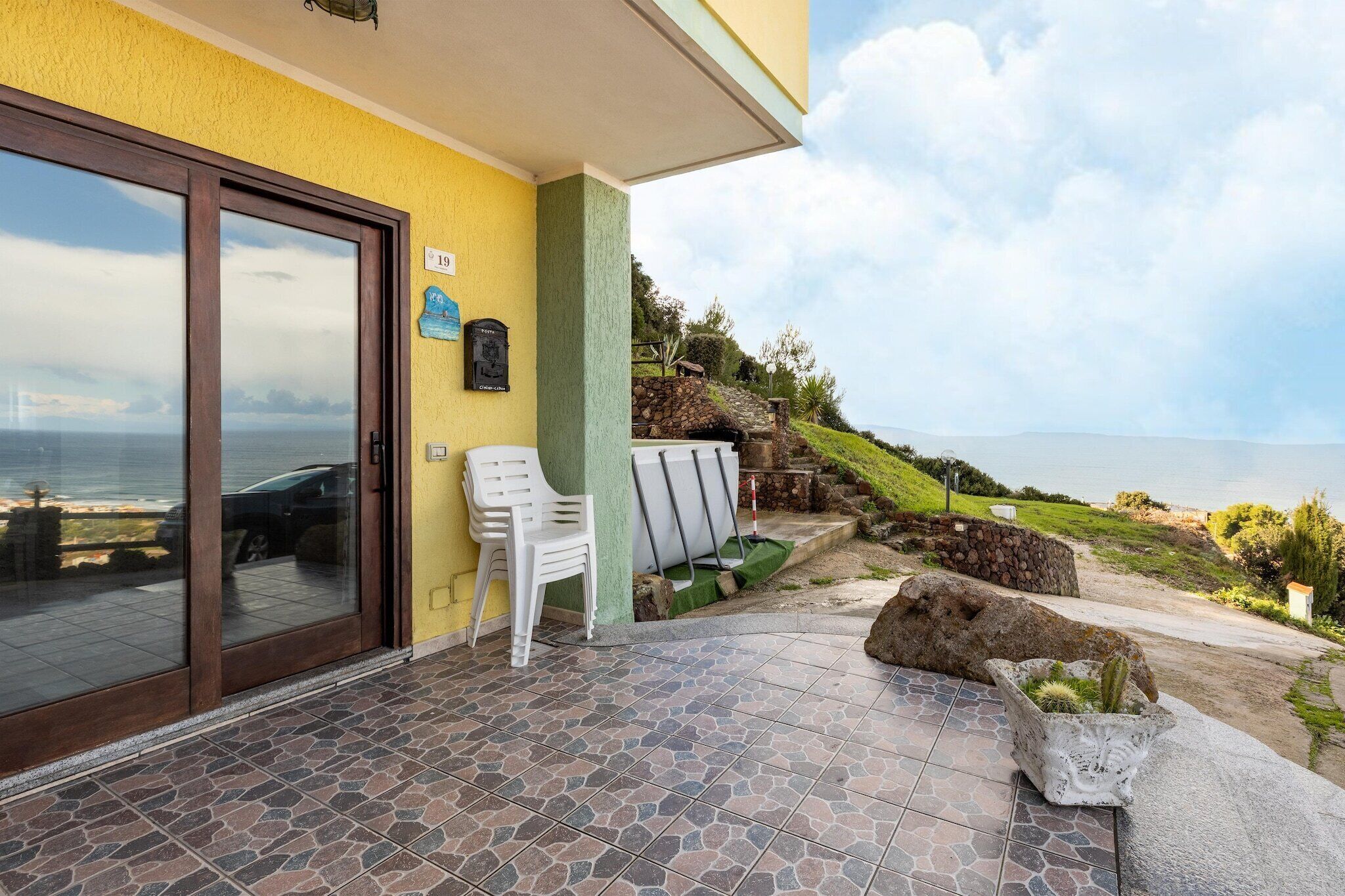 Terrasse / Balkon