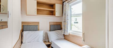 3 bedrooms