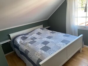 3 dormitorios, tabla de planchar con plancha, wifi y ropa de cama