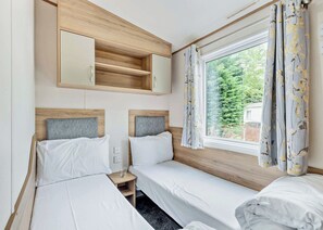 Unclassified image, 2 of 9, button - Gold 3 Caravan, slps 8, parking & decking (Bowness-on-Windermere)
