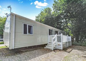 Exterior - Gold Premium Caravan with parking (Bowness-on-Windermere)