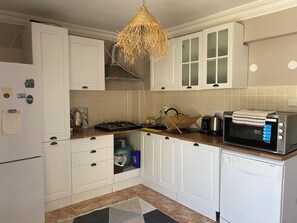 Stovetop, dishwasher