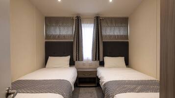 4 bedrooms